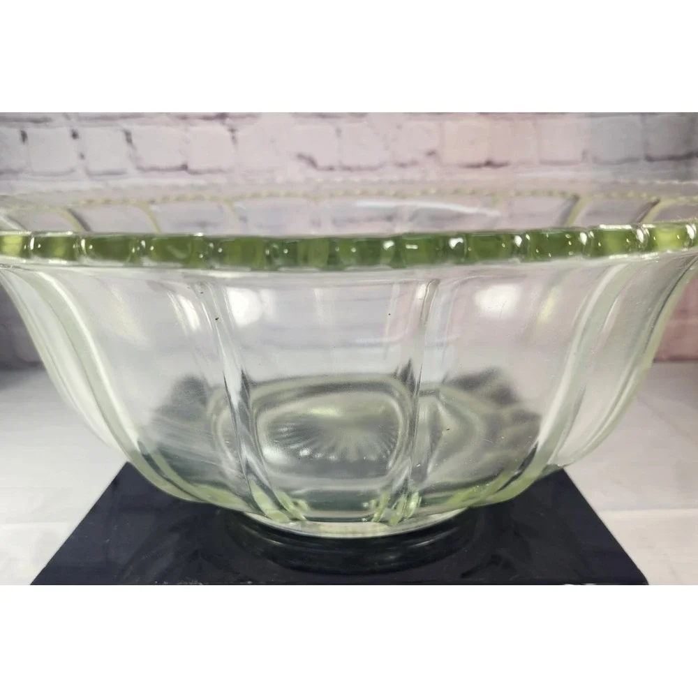 Vintage Large Glass Punch Bowl / Serving Bowl – Scalloped Edge, Starburst Base